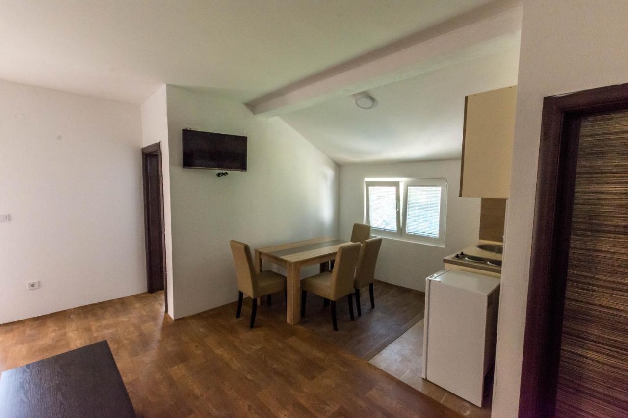 Apartment Elena